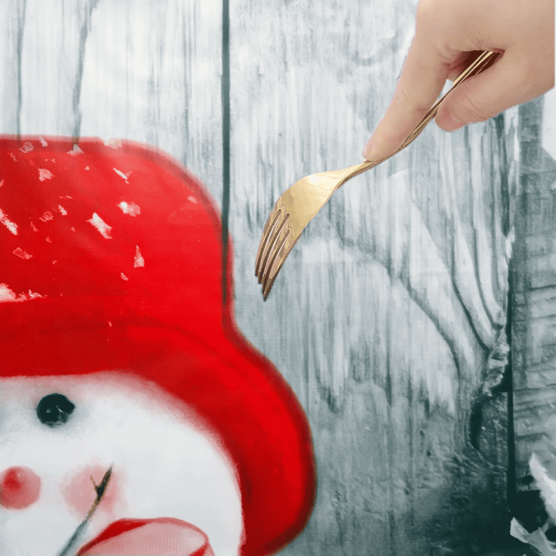 PE Snowman Tablecloth