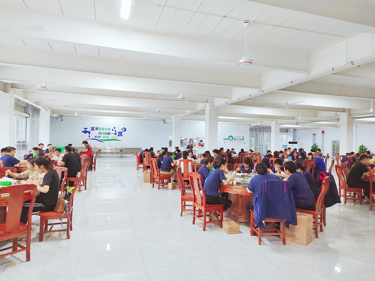 Jantar da equipe no meio do outono