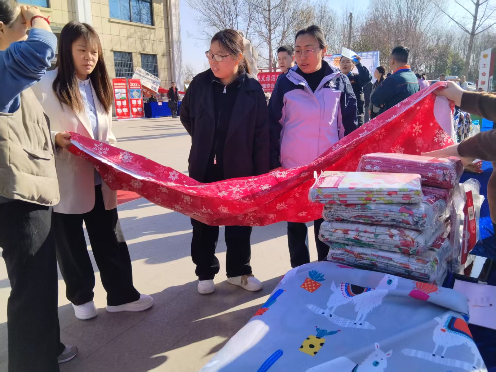 مفارش المائدة المدعومة من القطن من Jiayuan-وهو أمر متعدد الاستخدامات لكل منزل!