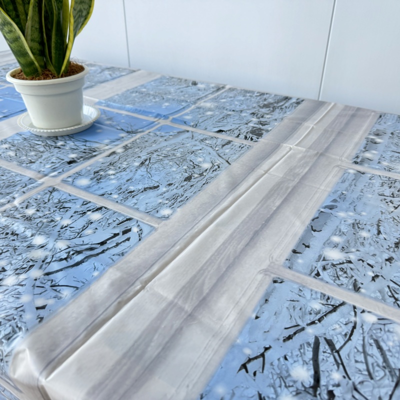 Snow PE Tablecloth