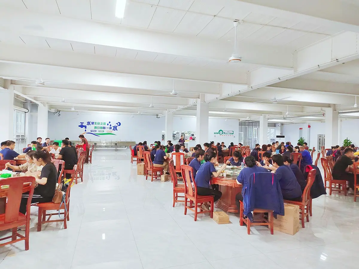 Jantar da equipe no meio do outono