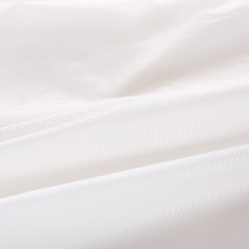 Fitted Vinyl Mattress Protector